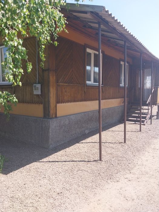 Продам дом район станции.