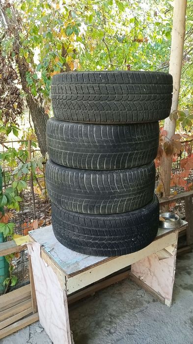 Продам недорого резину