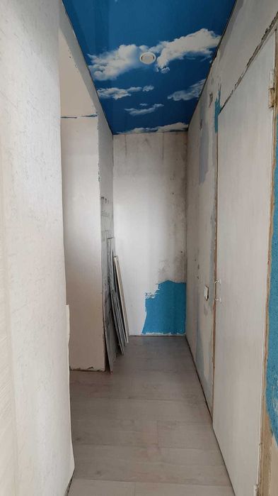 Продам 2-комн квартиру в районе ТРЦ  Таир