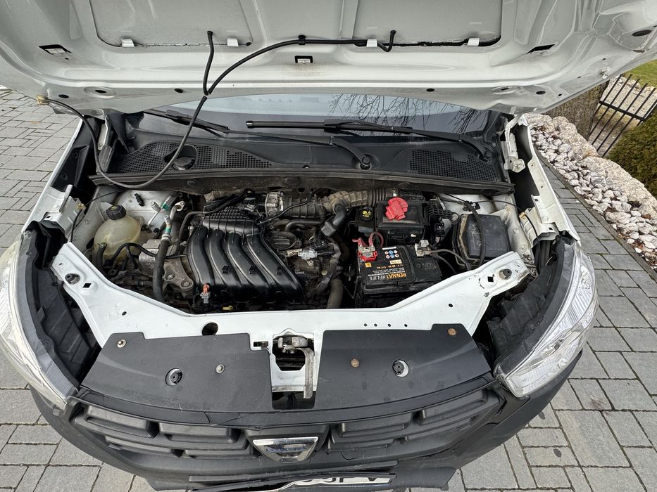 Dacia dokker 1.6 benzina 2020 avariat