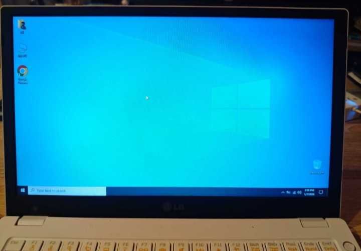 Лаптоп LG i5 1.9Ghz