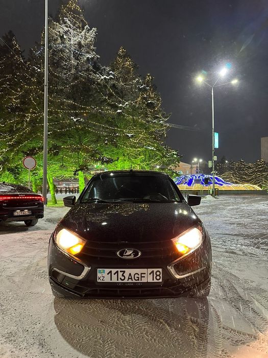 Продам Машину Гранта FL 2020 года