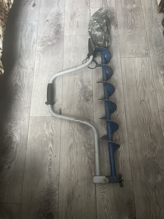 Продам ледобур..