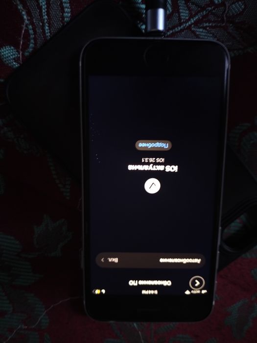 Iphone se 2gen (2020)  64гига