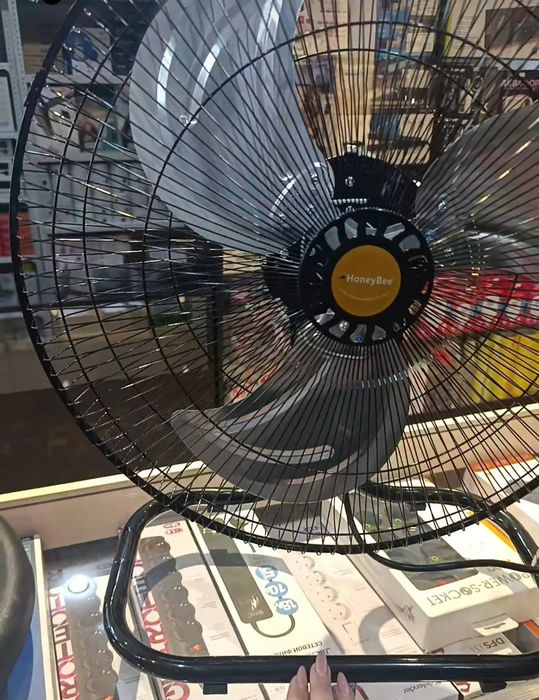 Вентилятор 3в1 HoneyBee