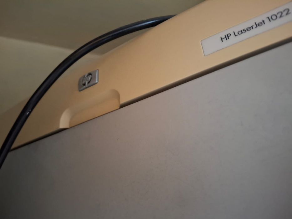 Продам принтер HP Laser Jet 1022