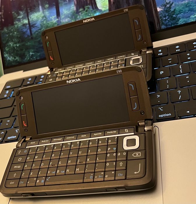 Telefon Nokia E90 Communicator RARITATE - colectie 9300 9500 9300i
