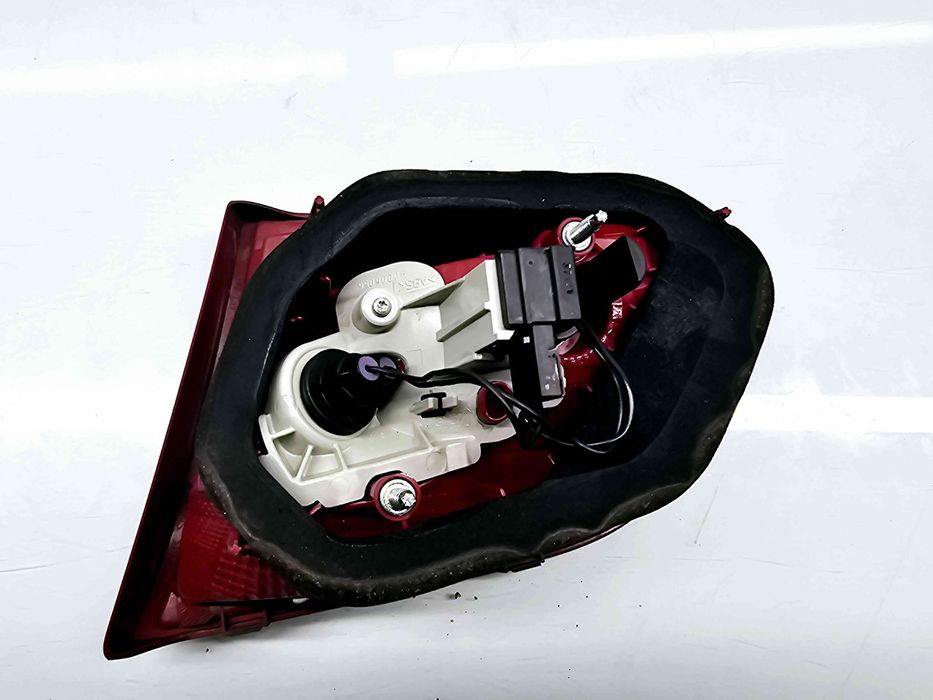 Stop haion stanga Volkswagen Passat B7 (362) [Fabr 2010-2014] 3AE945