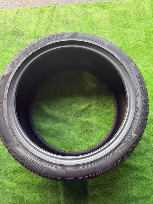 Anvelope de iarnă 325/35/22 - 285/40/22 Pirelli
