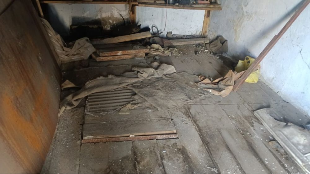 Продам гараж 18 м ДК Строитель