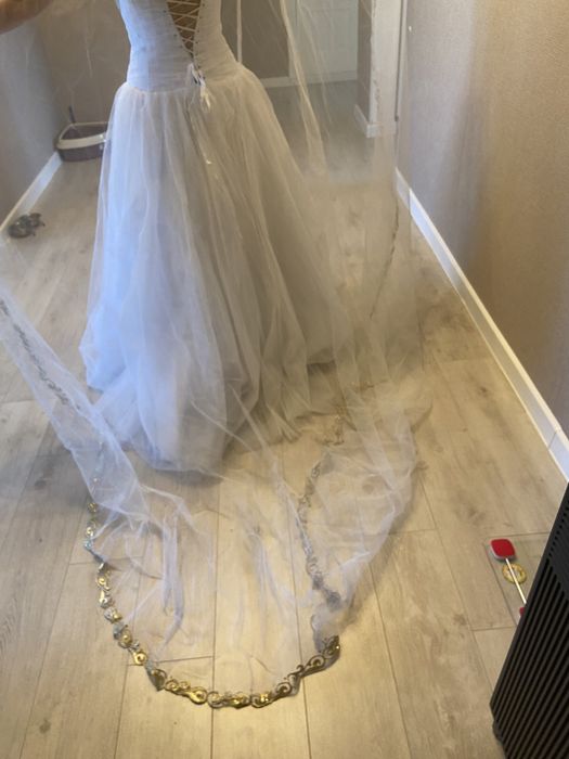 Свадебное платье