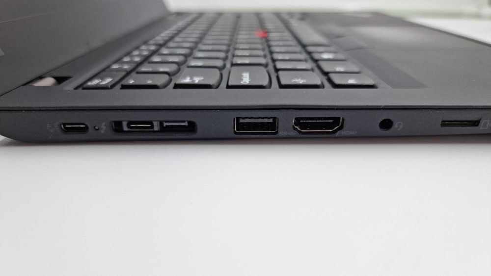 Laptop Lenovo Thinkpad T490 [Amanet Club Caro]