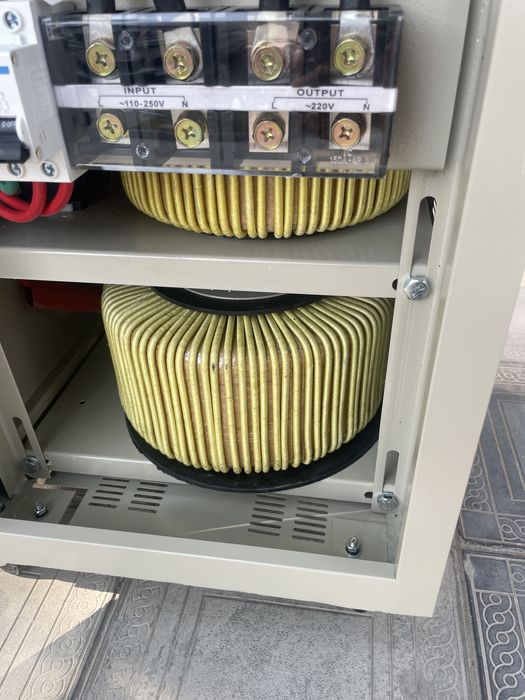 Продаю Стабилизатор напряжения АНДЕЛИ/ANDELI/QR-кодом SVC-30 KVА 220V