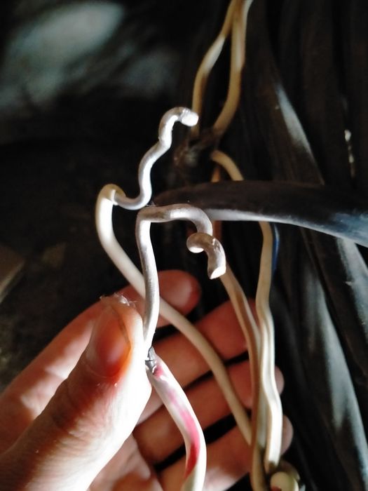 Провода разные толстые алюминиевые