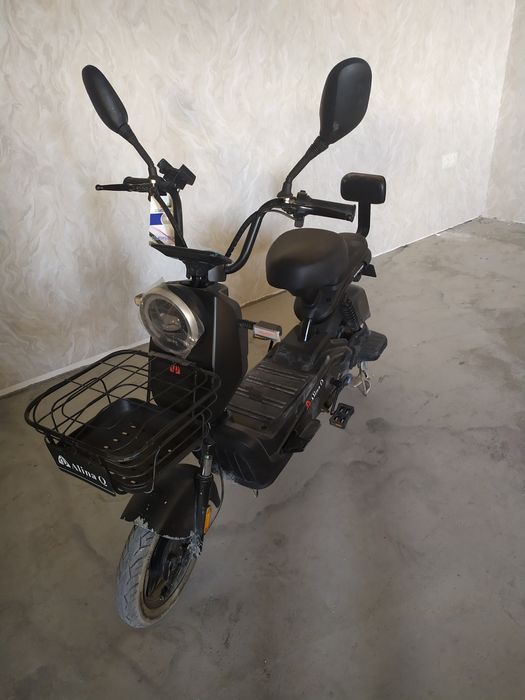 Skuter 23 yi 7 oyda olinga holati yangi narxi 4 million