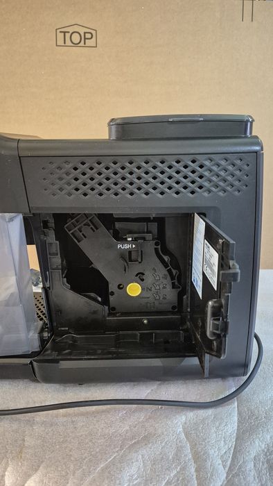 Кафемашина "Philips EP2230"LatteGo