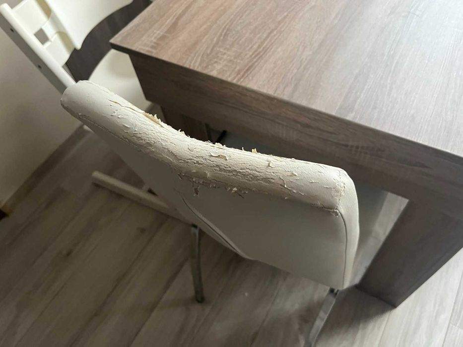 4 бр. Трапезни столове JYSK – Здрава основа (Символична цена)