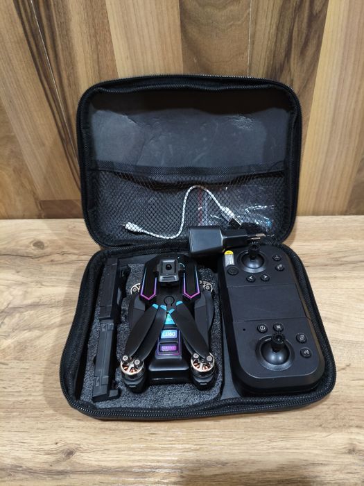 Продам дрон квадрокоптер LU60