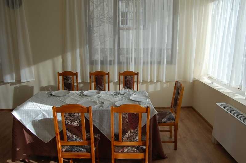 Продавам Къща -къща за гости