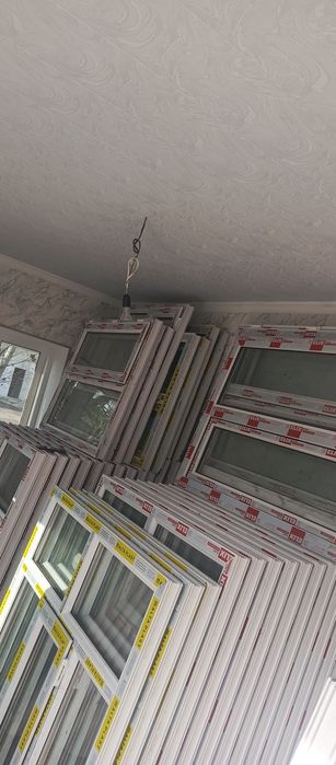 Akfa Alumin va Plast Romlar va Eshiklar deraza