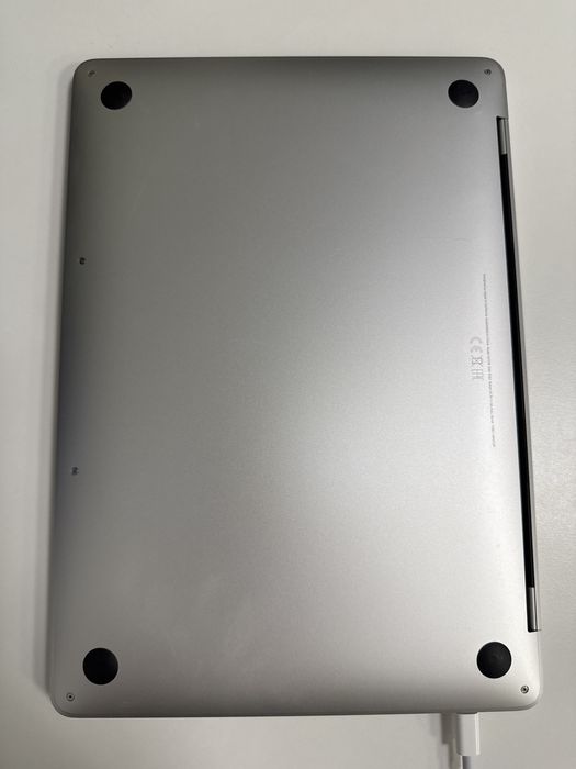 Ocazie! MacBook Pro 13" 2022 * FullBox• Chip M2 • 8GB RAM • 256GB SSD • Stare Impecabilă