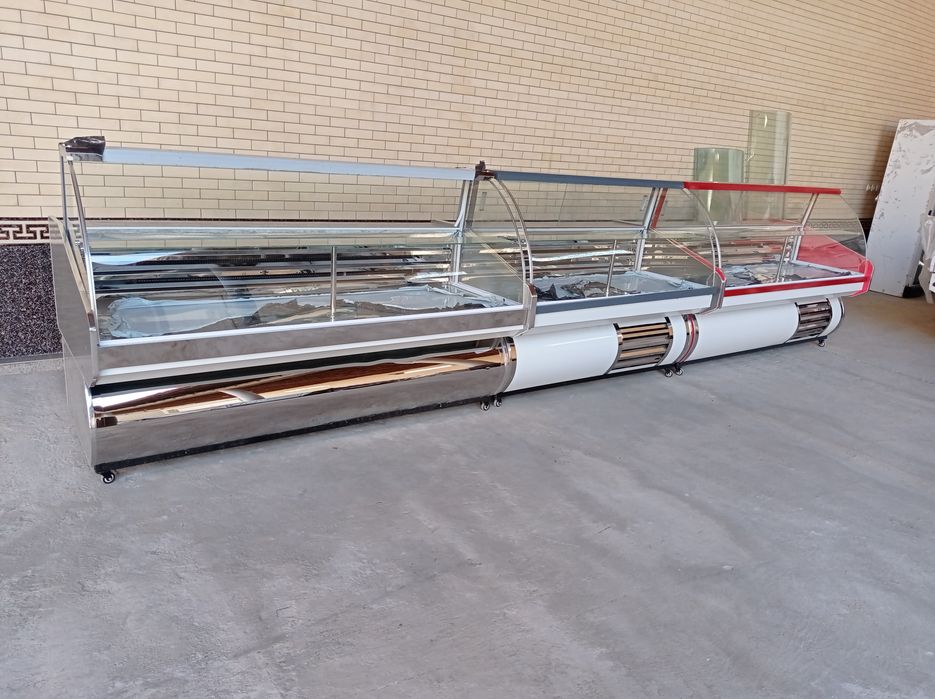 Витрина холодильник