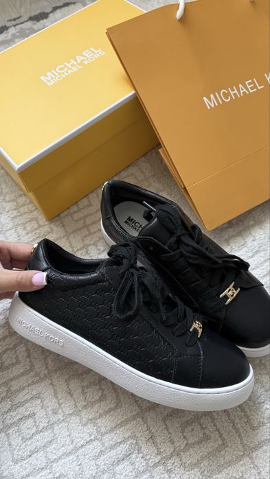 Кроссовки Michael Kors