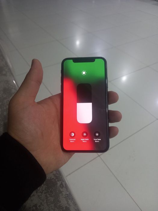 Iphone X sastayana zor