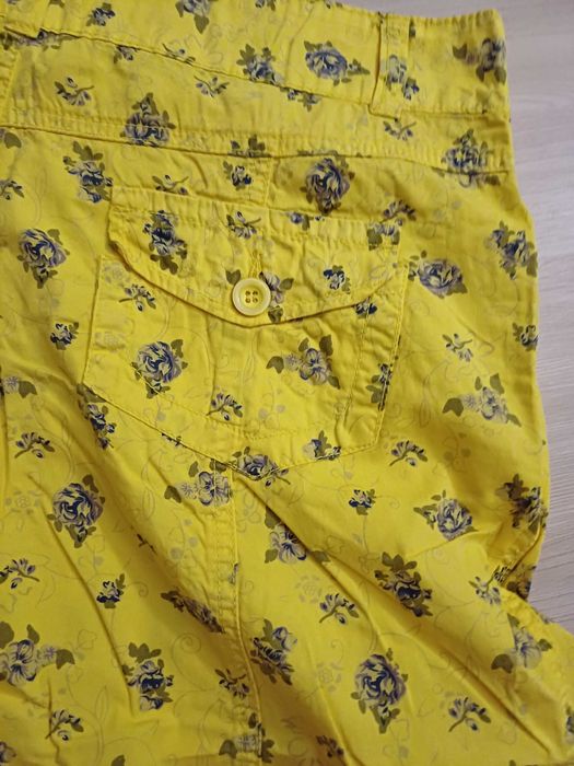 Pantaloni noi, mar L