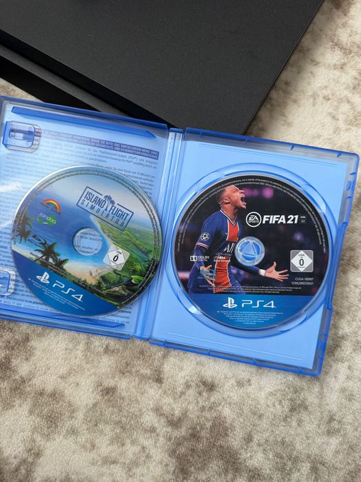 PlayStation Ps 4 + jocuri in stare perfecta