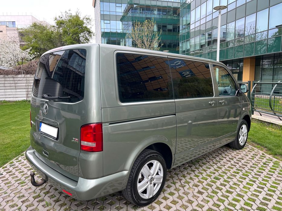 • Volkswagen Caravelle / 4x4 / Impecabilă •