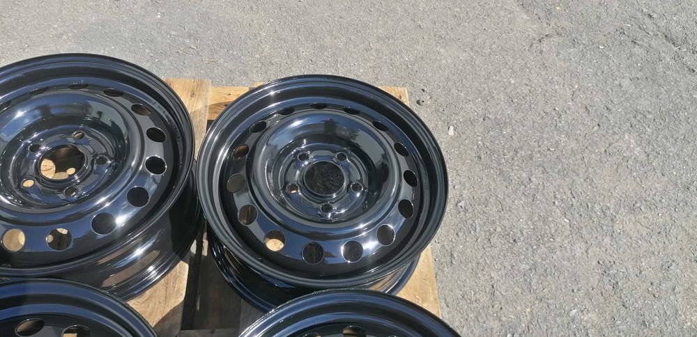 15 цола 5 х 114,3 мм КИЯ / Хюндай - 6 Инча / ЕТ 44