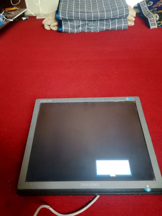 Отдам даром аксессуары