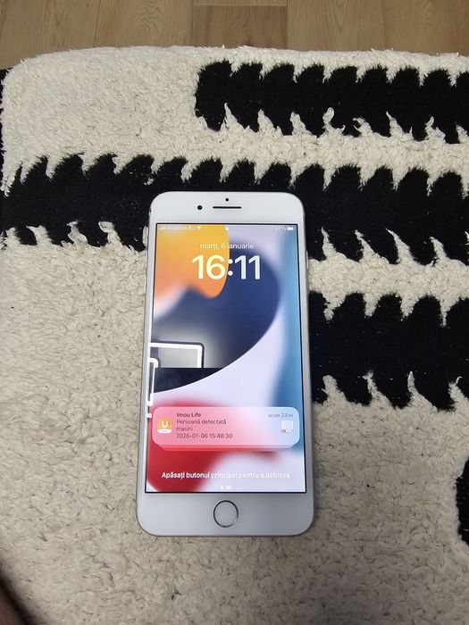 IPhone 8 plus 64 gb