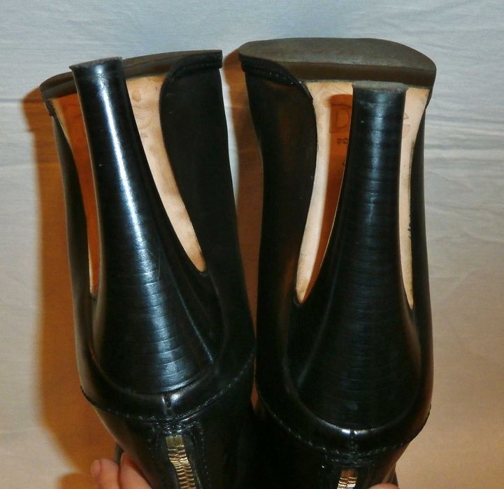 DOLCE & Gabbana оригинални ботуши 38,5