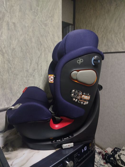Автокресло Gb Uni-All Германия