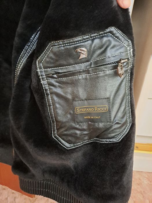 Куртка сатылады жаксы жагдайда