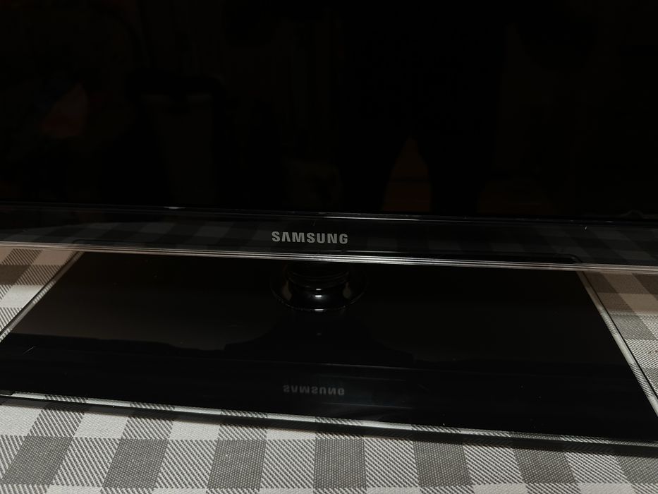 Samsung UE32D5000 32” Full HD LED TV