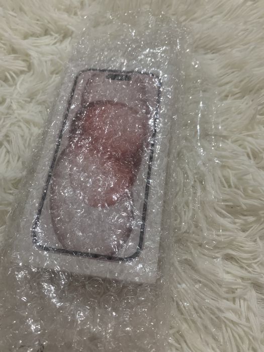 Продам Айфон 15 128 гб