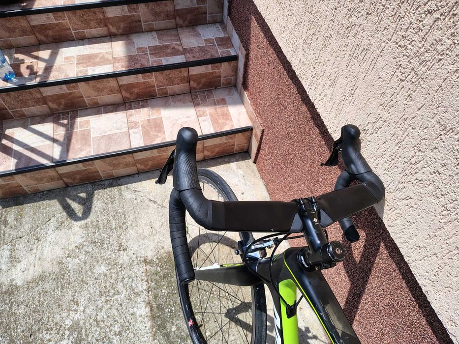 Cursiera  Carbon MERIDA SCULPTURA 6000  powermetru  aprox 7,5 kg