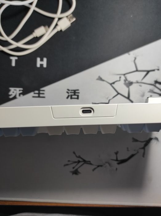 Продам клавиатуру мембранная