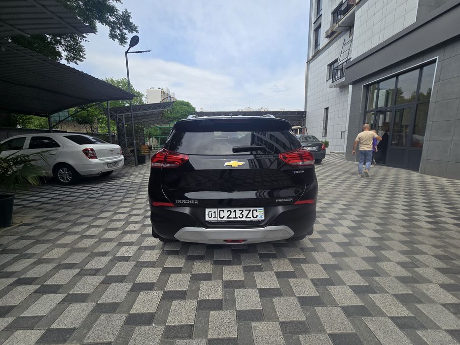 Tracker premier plus 2025