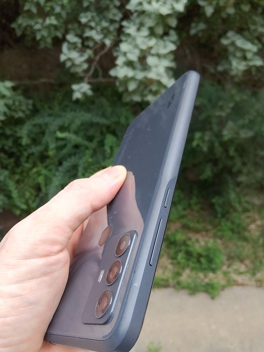 Продам смартфон TCL 306