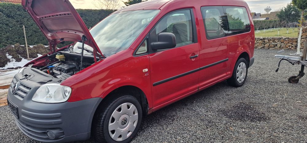 Mașina de vânzare MAXI