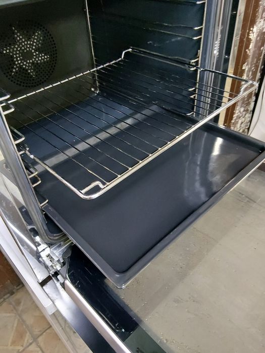 Като нова иноксова печка за вграждане с керамичен плот Миеле Miele Made in Germany  2 години Гаранция!