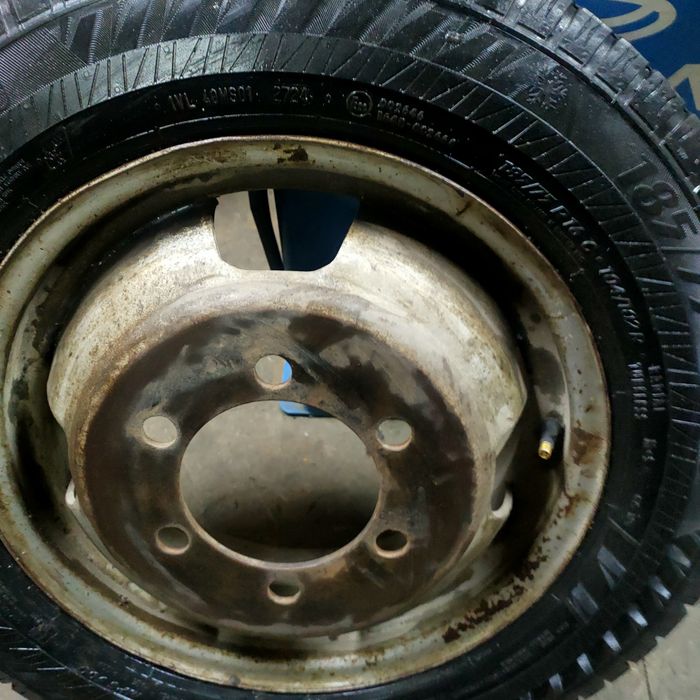 Продам запаску на Газель в отс