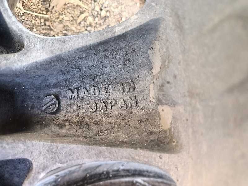 Продам оригинальные легкосплавные диски на автомашину Subaru