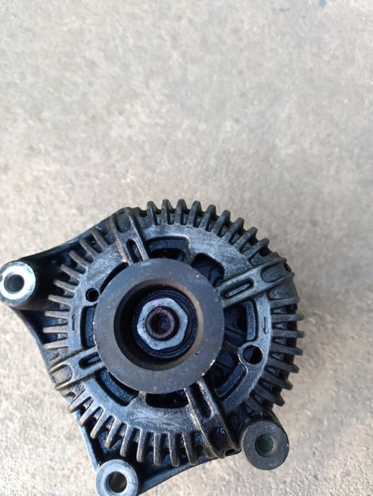Алтернатор от БМВ Е61
