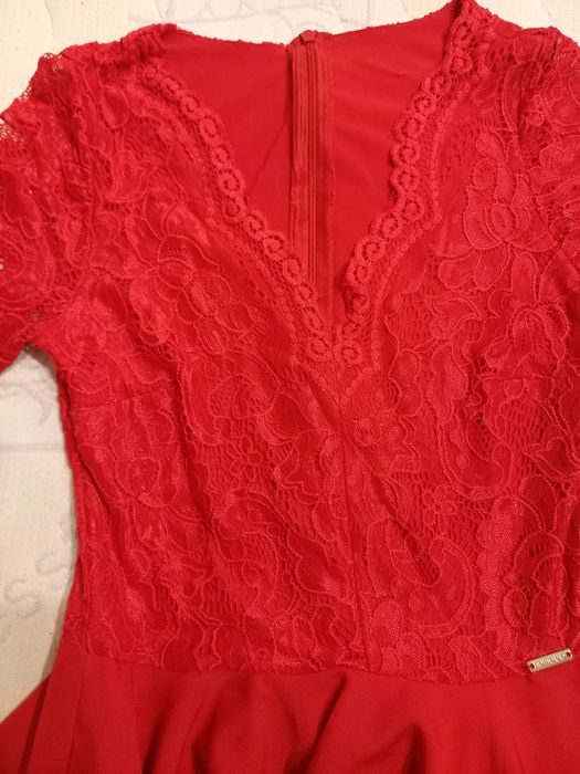 Червена елегантна рокля Escuara