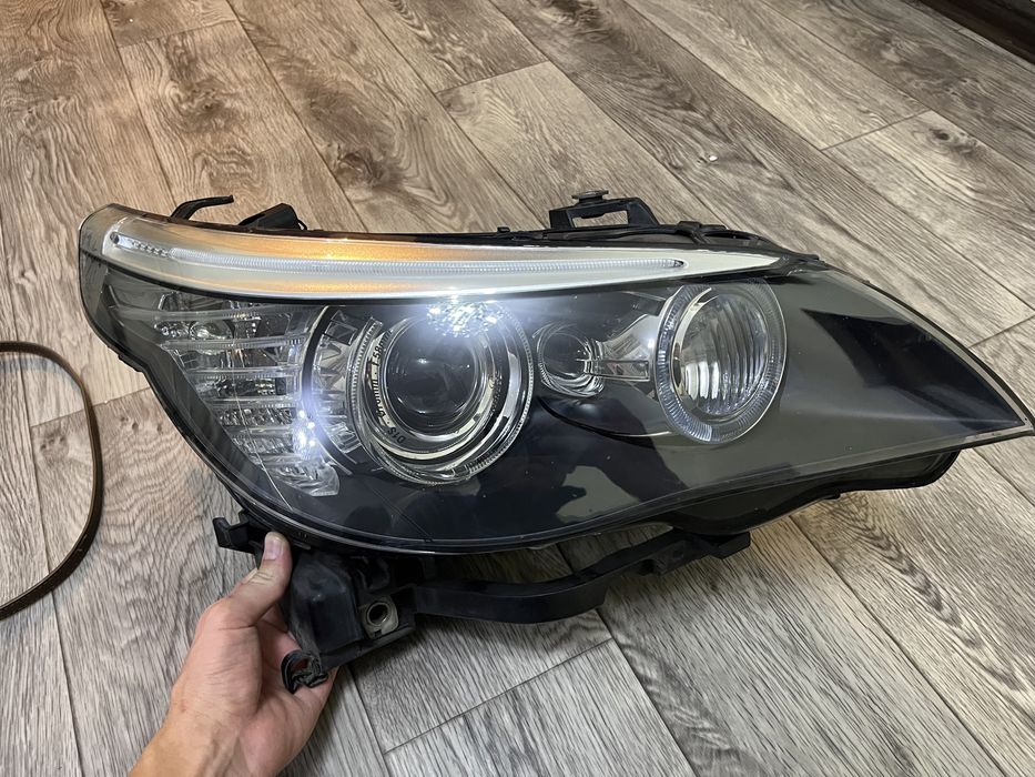 Bmw e60 передние фары